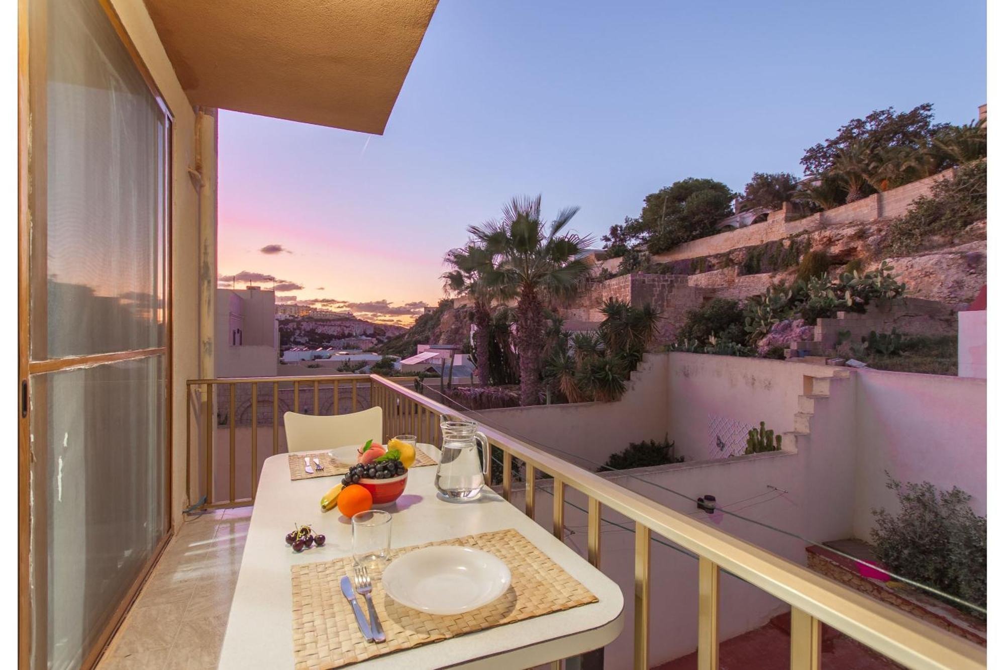Pool & Sea Merill Apartments Mellieħa Eksteriør bilde