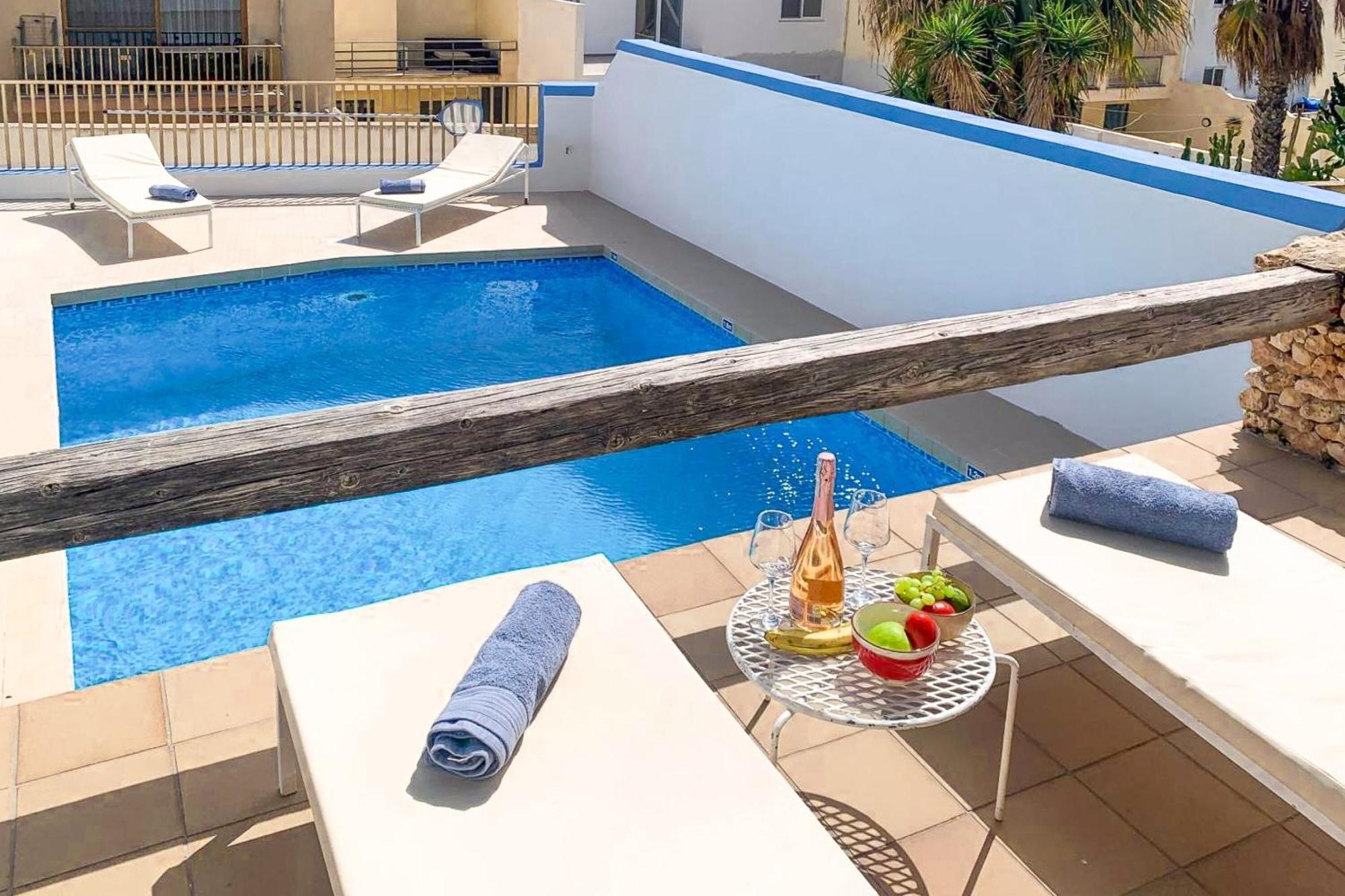 Pool & Sea Merill Apartments Mellieħa Eksteriør bilde